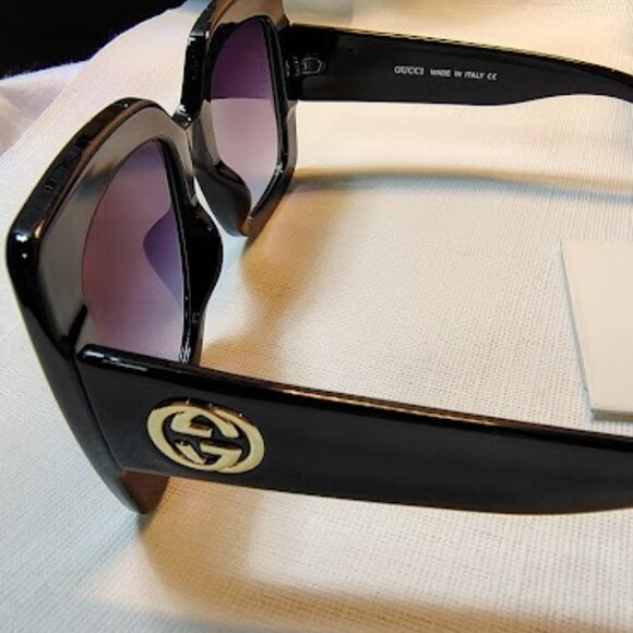 BEAUTIFUL GUCCI SUNGLASSES - BRAND NEW WITH BOX, DUST BAG & CASE- MADE IN ITALY - Picture 5 of 9